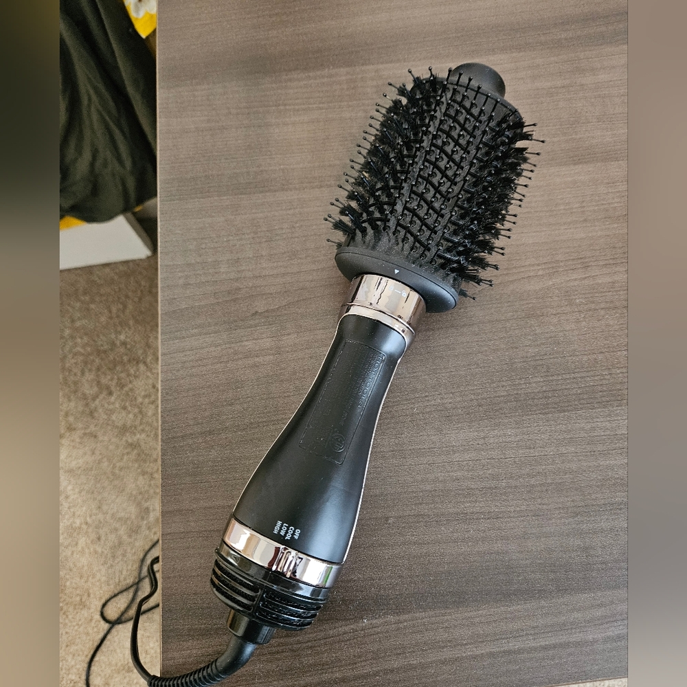 Hot Tools Professional Blow Dry Brush - 2.8" Barrel